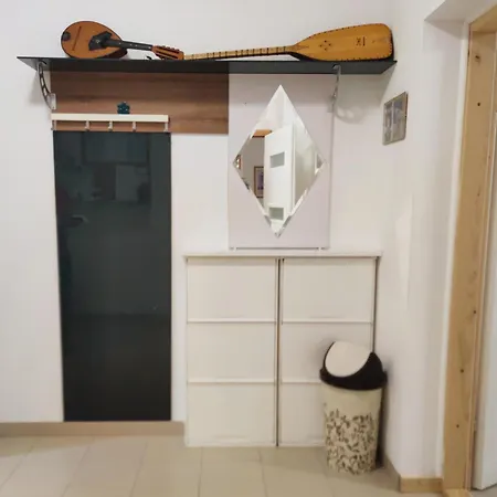 Apartman Helena *