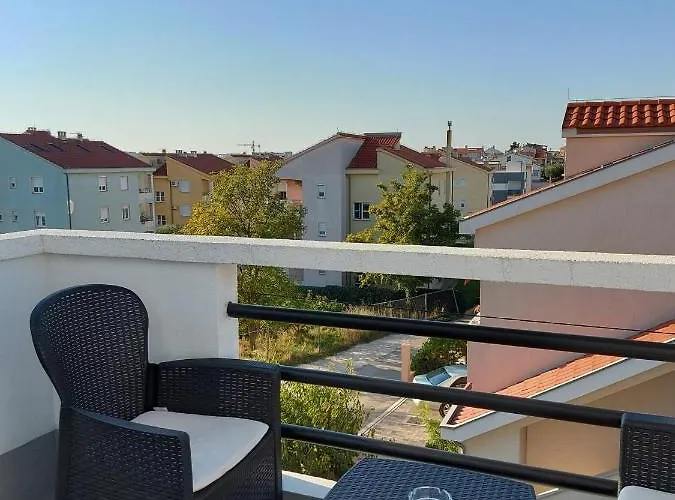 Helena Apartment