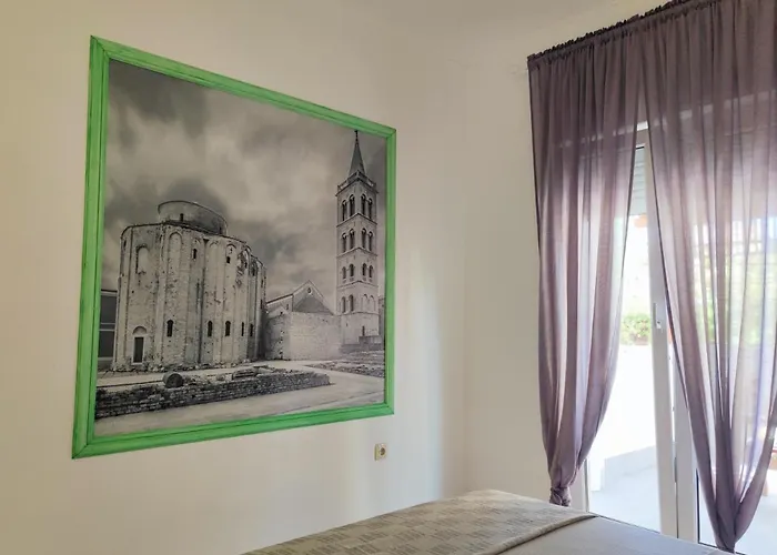 Helena Apartment